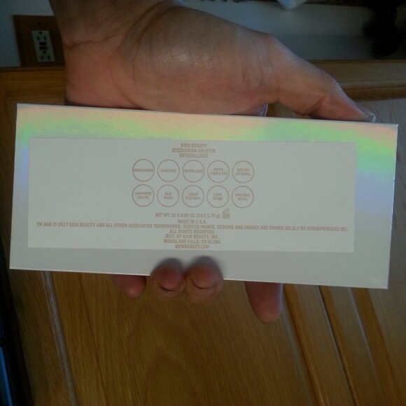 KKW Beauty Crystalized EyeShadow Palette Makeup Kit - Picture 9 of 14